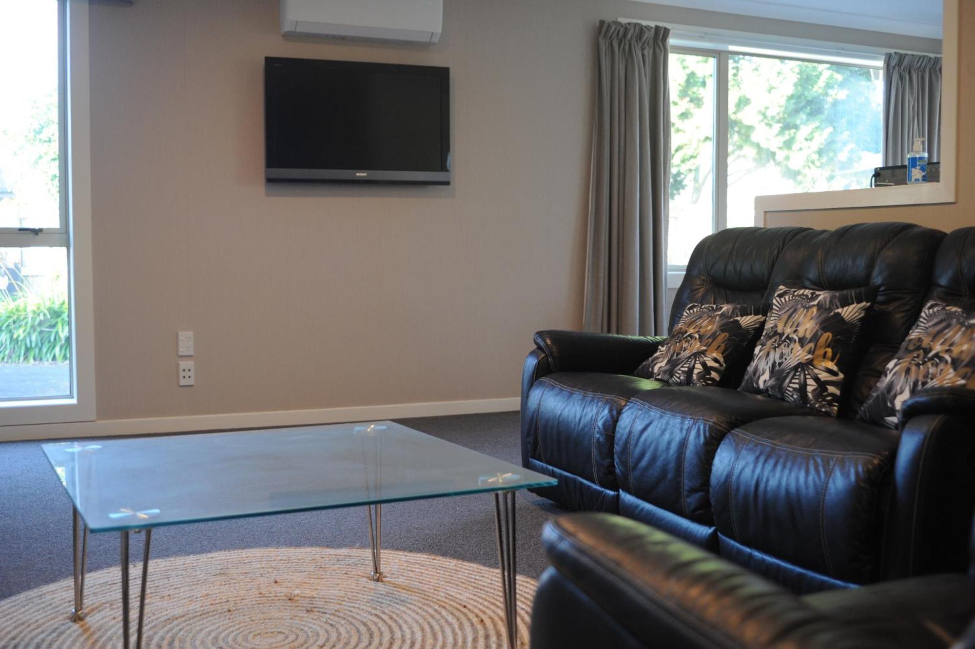 Apartamento Endeavour Adventures Hamilton Exterior foto